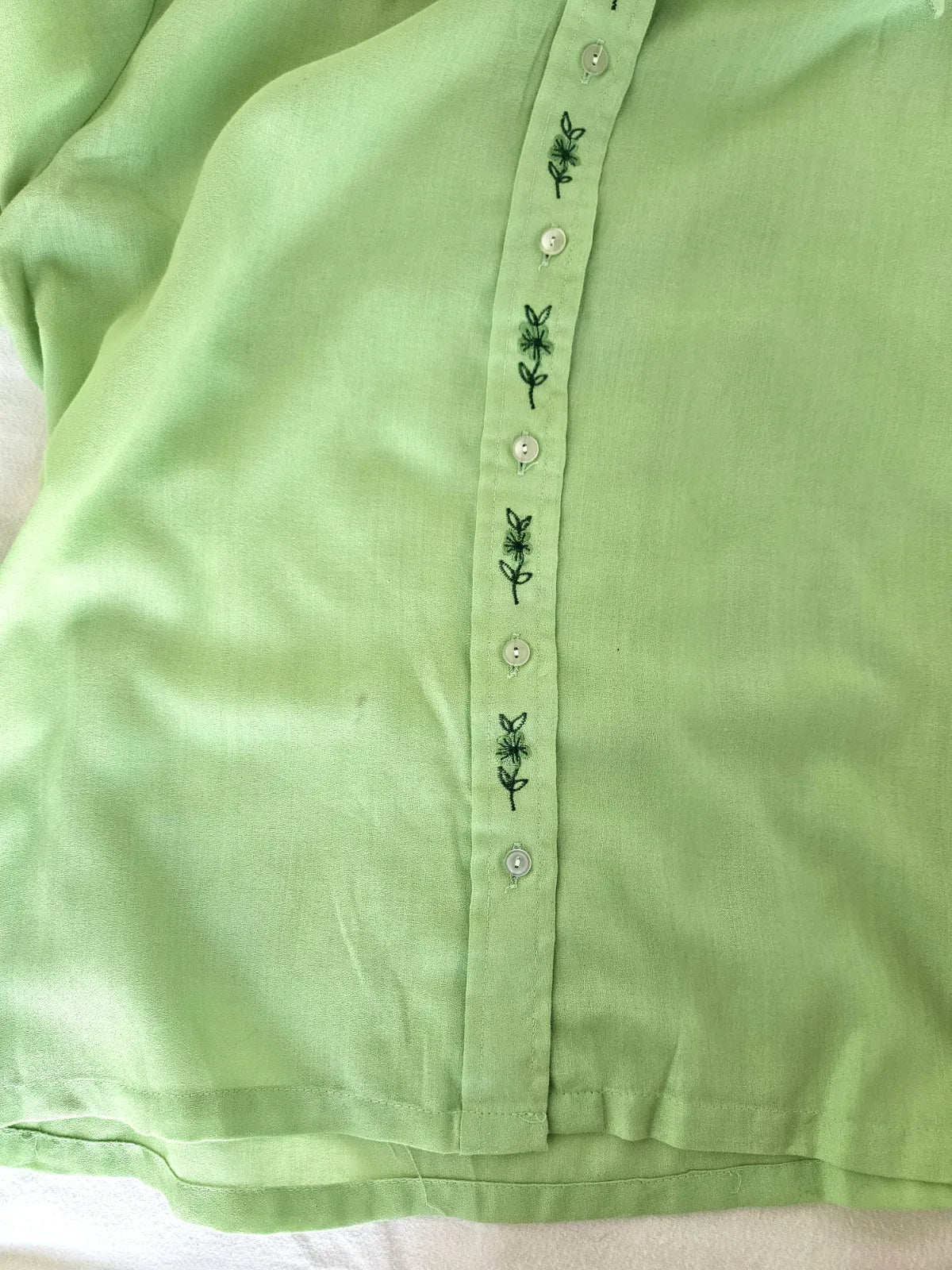 Lichtgroene vintage blouse | M
