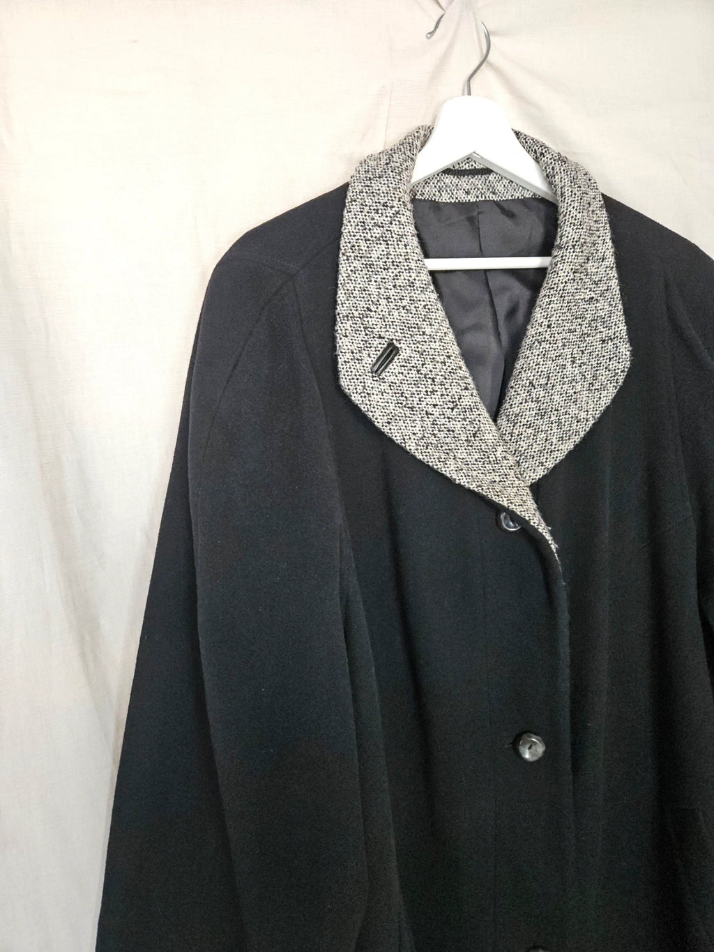 Juno - zwarte wollen mantel | 4XL