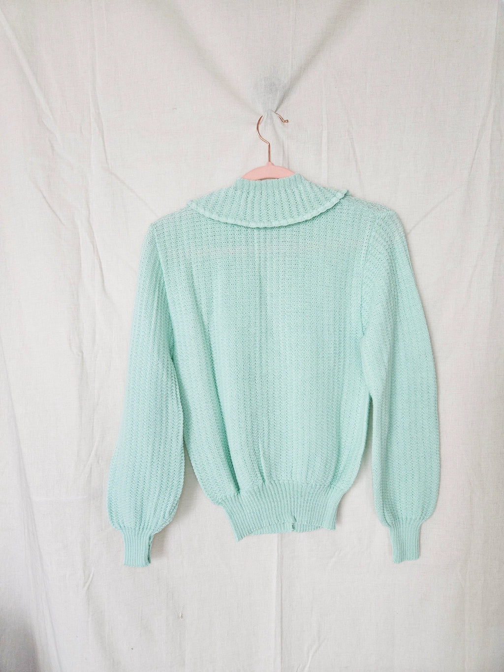 Isa - knitted vintage cardigan, wool blend | M