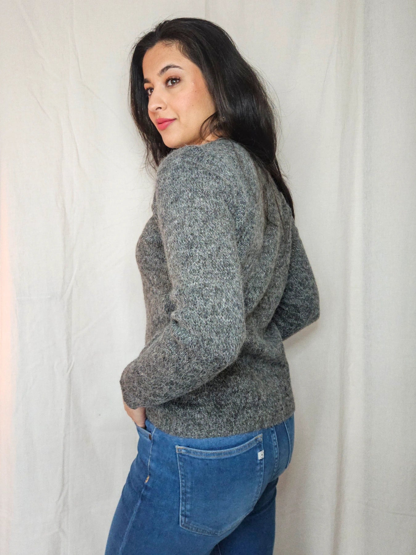 Esmé - V-hals vintage trui, wol & mohair | S