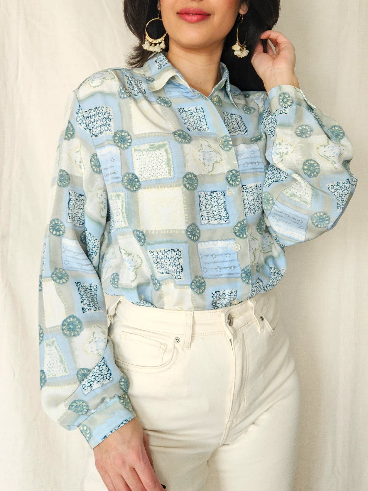 Juna - lichtblauwe vintage blouse | L