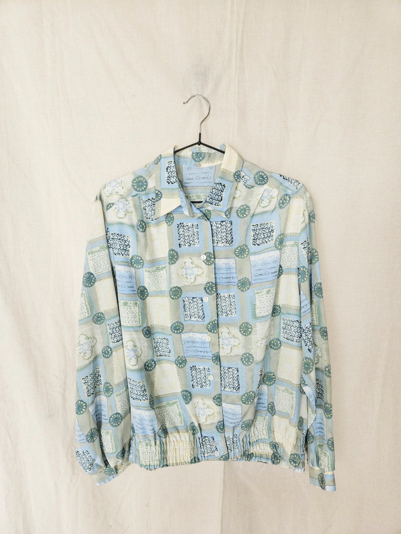 Juna - lichtblauwe vintage blouse | L