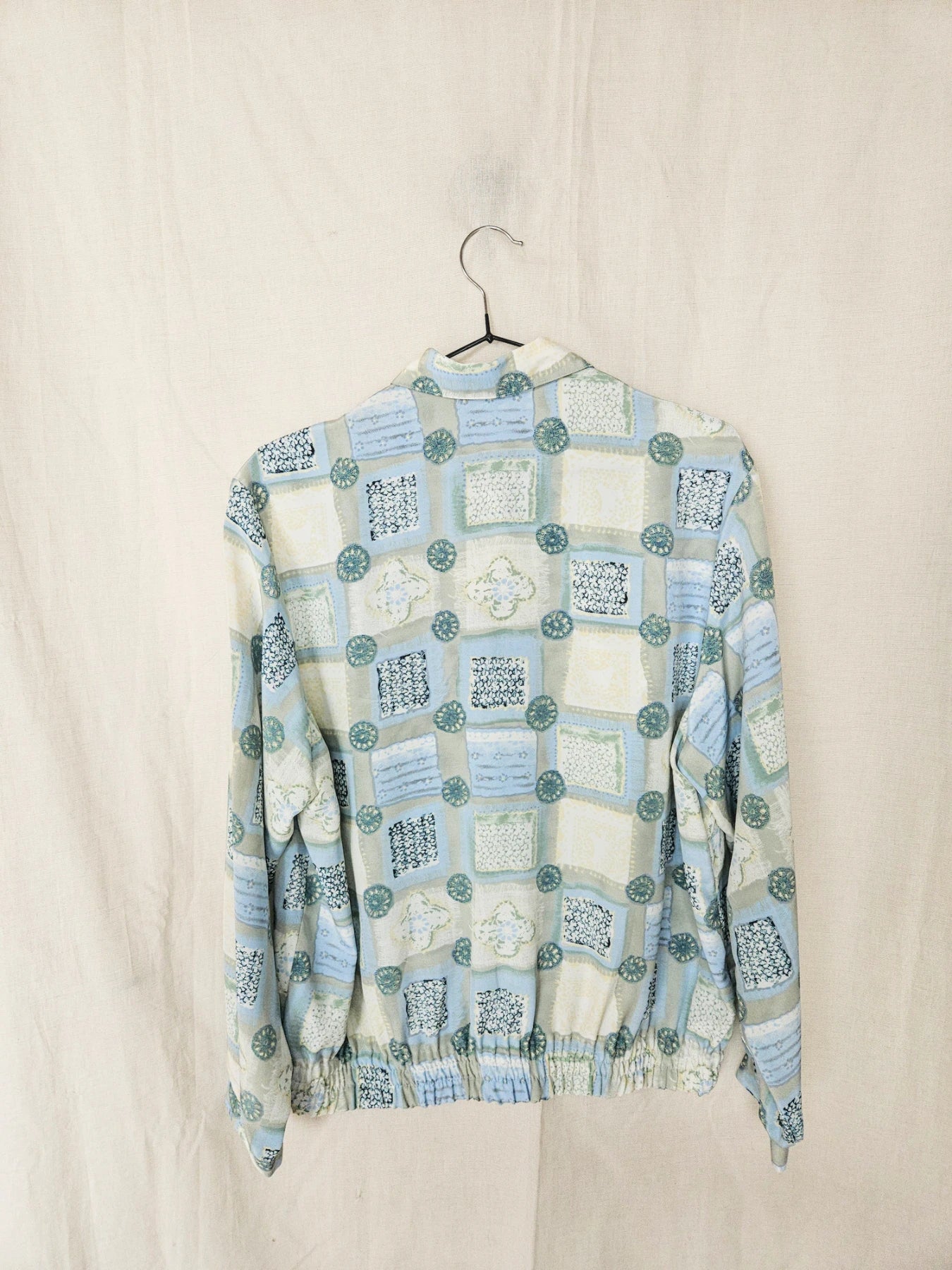 Juna - lichtblauwe vintage blouse | L