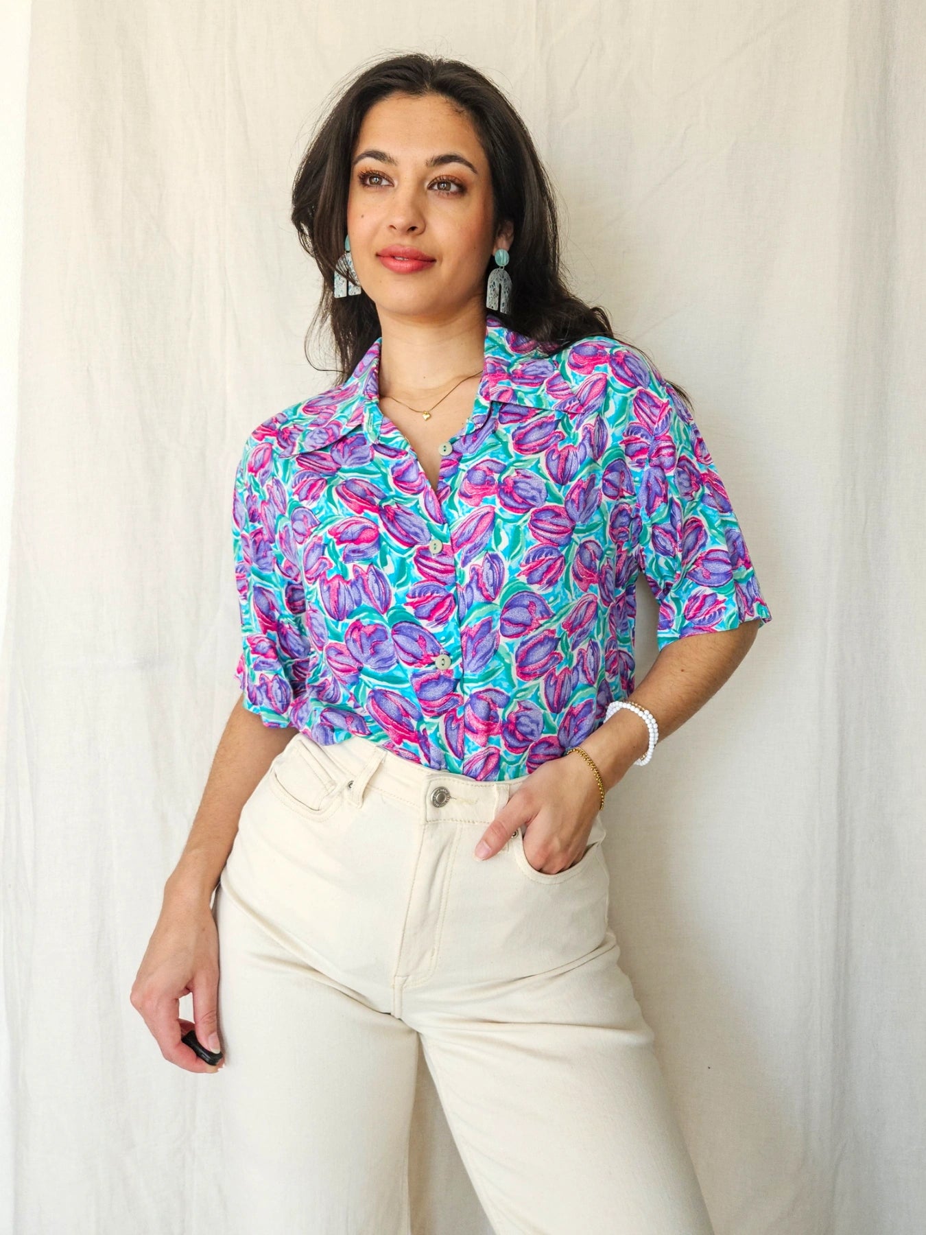 Daphne - vintage short-sleeved blouse, viscose | XXL