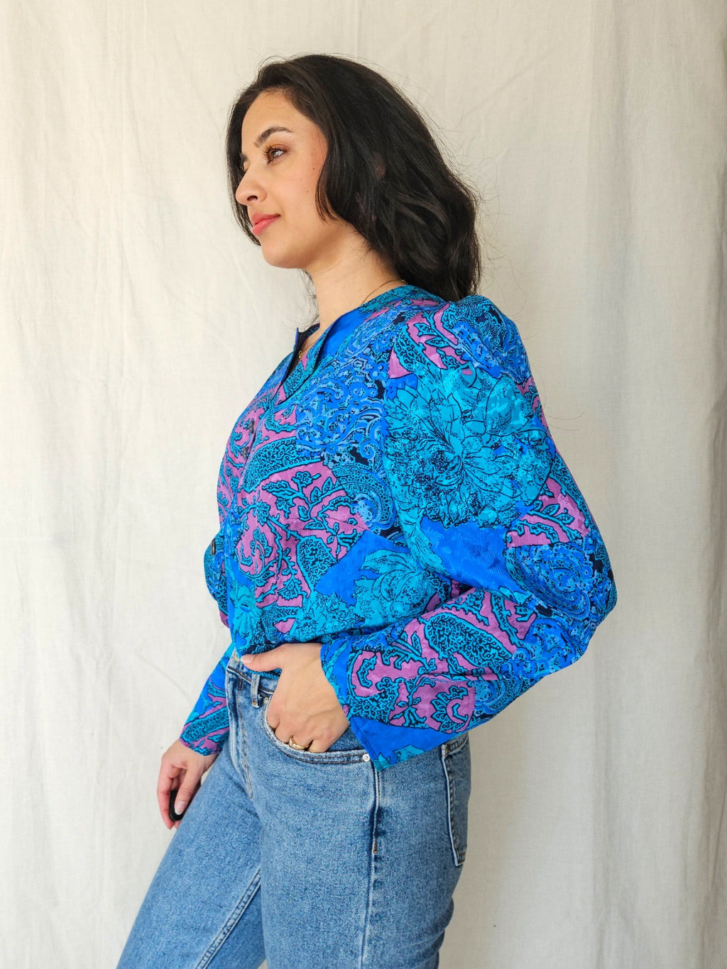 Hanne - blue vintage blouse with retro print | 3XL