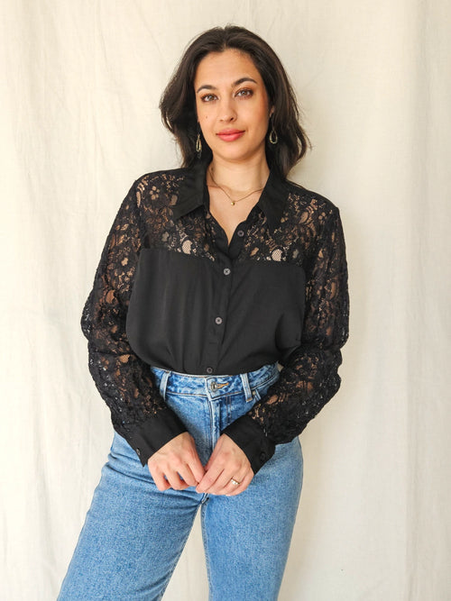 Avi - black vintage lace blouse | XL