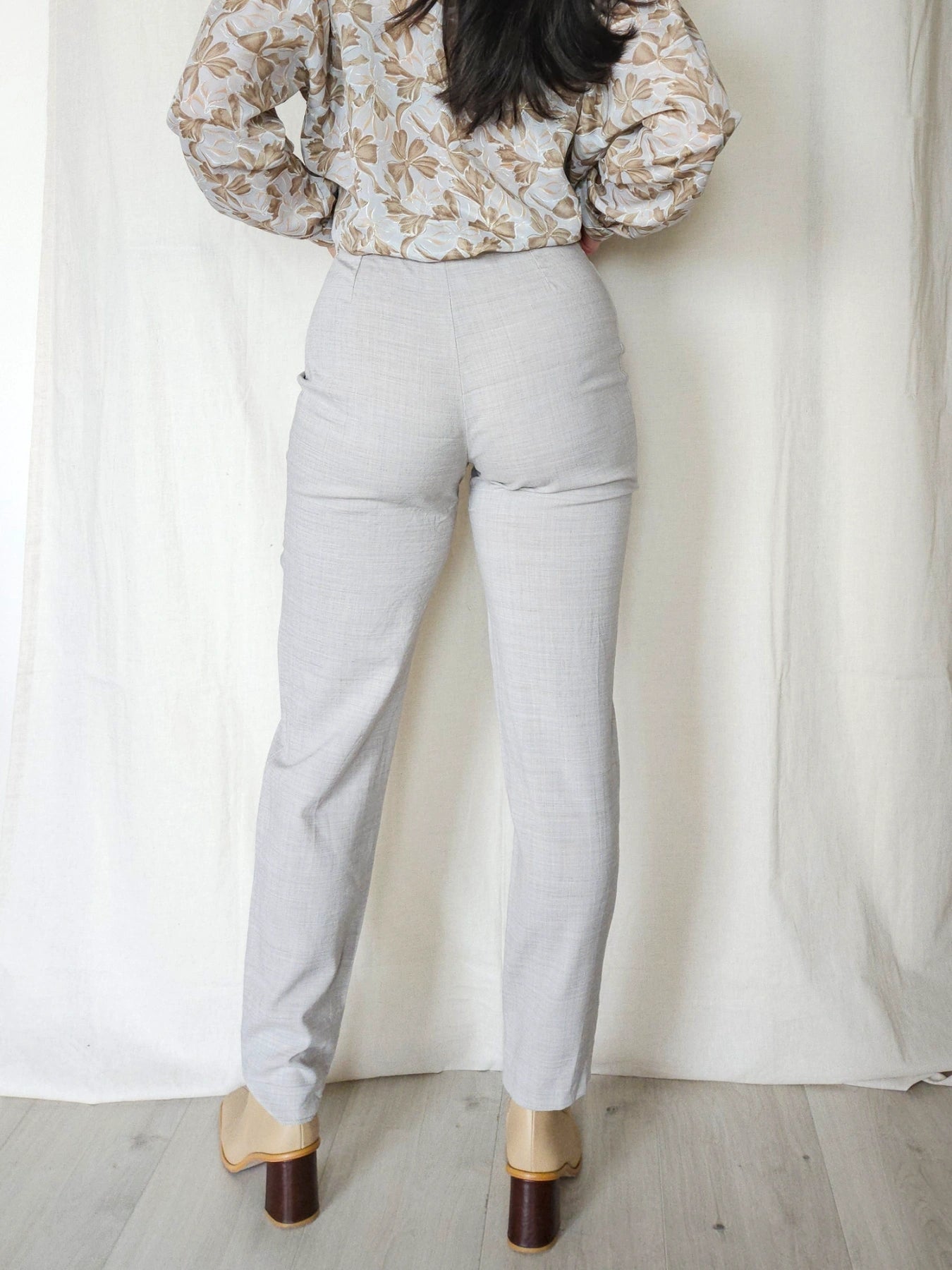 Mette - lichtgrijze vintage pantalon, linnenmix | S