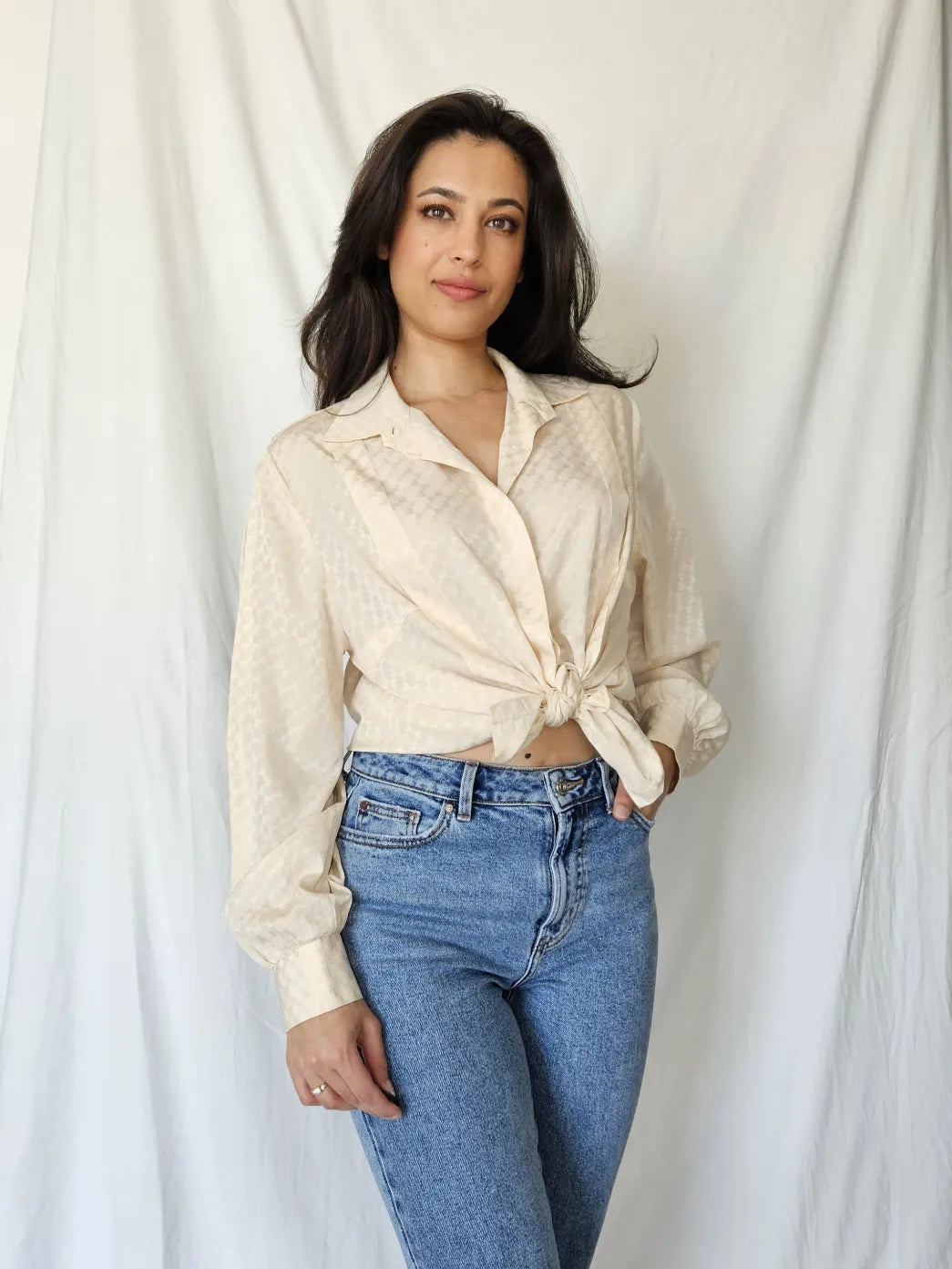 Beige vintage blouse | L