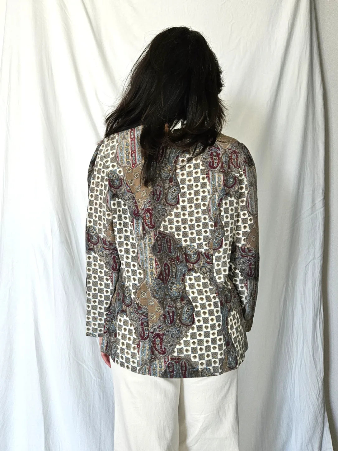 Vintage blouse met bijzondere prints | L