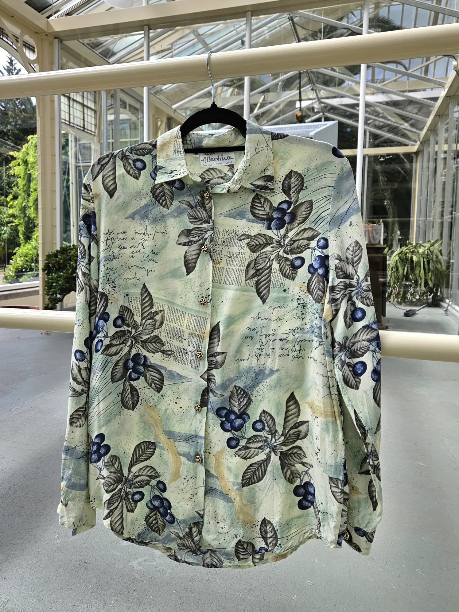 Viscose lichtgroene vintage blouse  | L