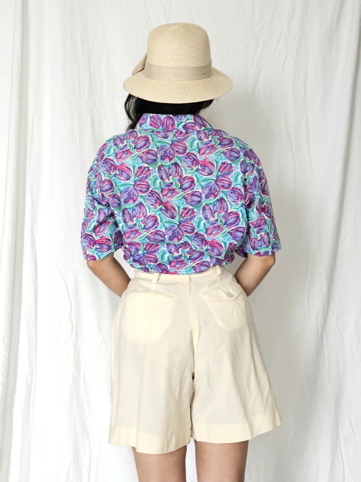 Viscose vintage blouse met paarse bloemen | L