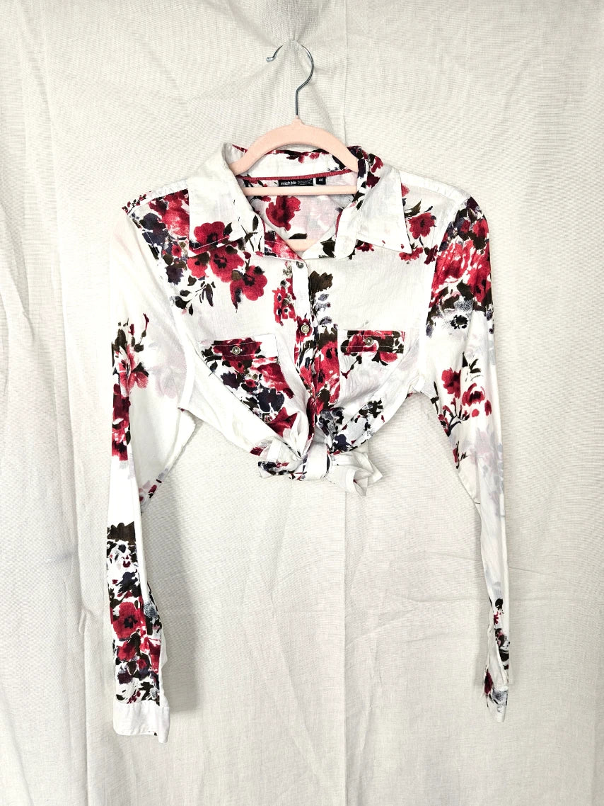 Zachte vintage blouse met rode bloemen | S