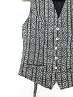Katoenen vintage gilet met witte borduursels | M/L