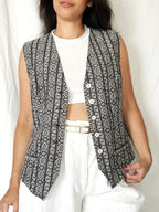 Cotton vintage vest with white embroidery | M/L
