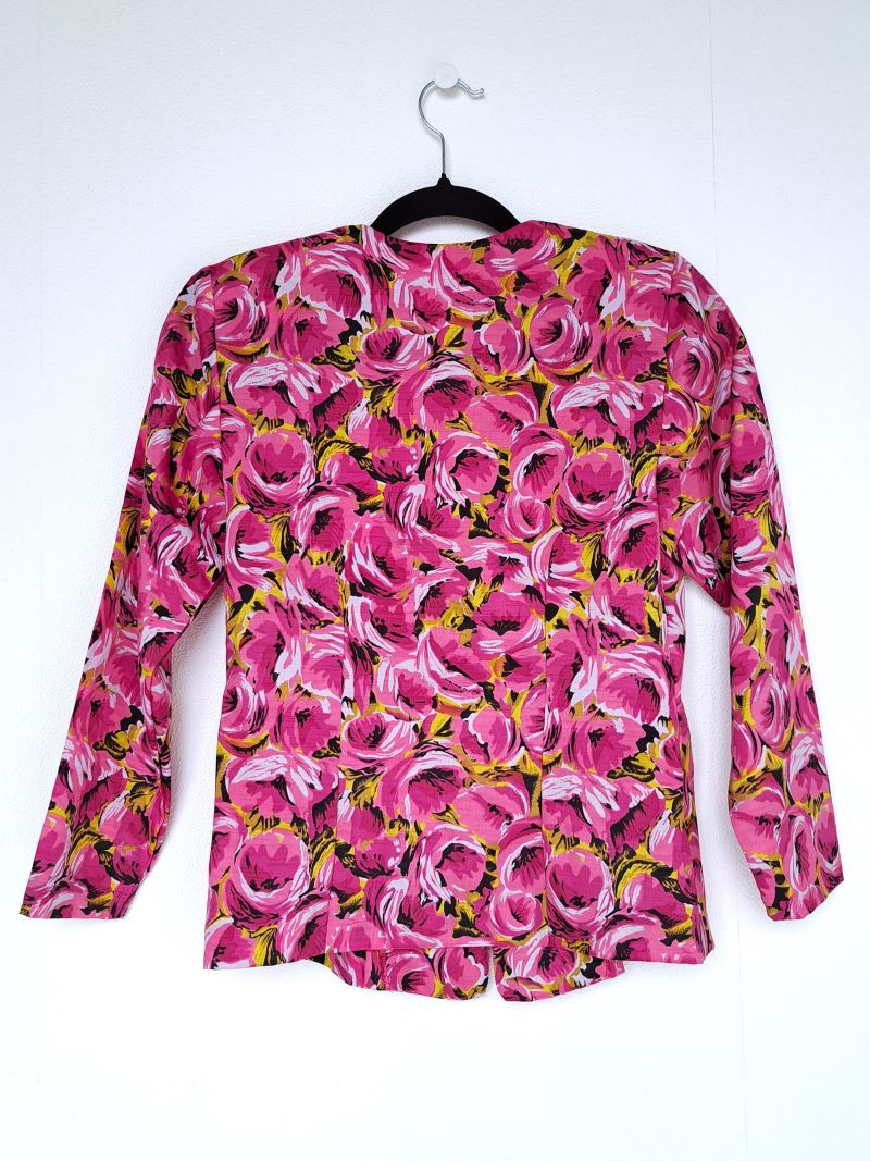 blouse met roze print van rozen