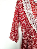 Rode vintage overslag jurk met kant | XS