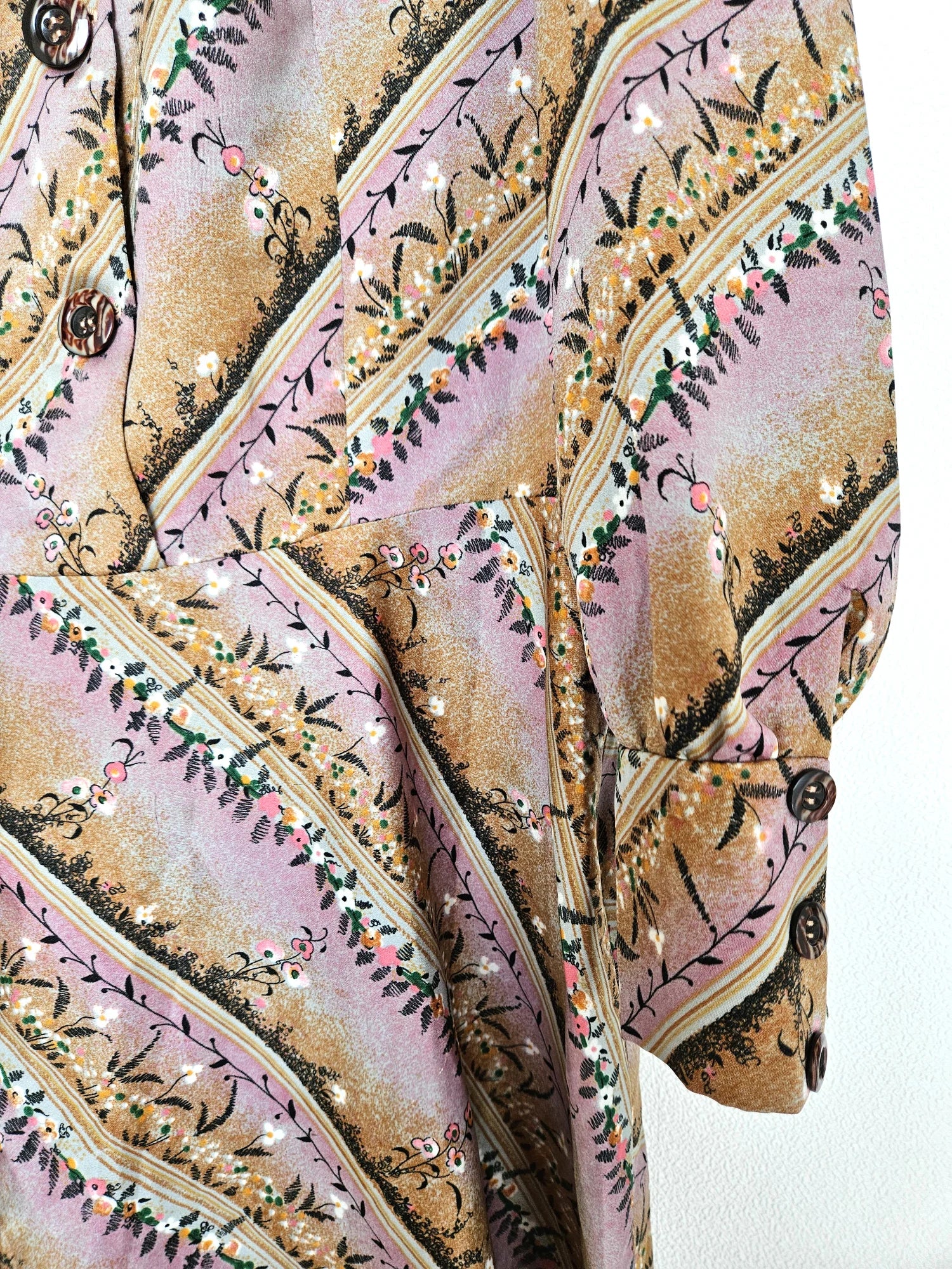 Vintage jurk met strepen en bloemen | M