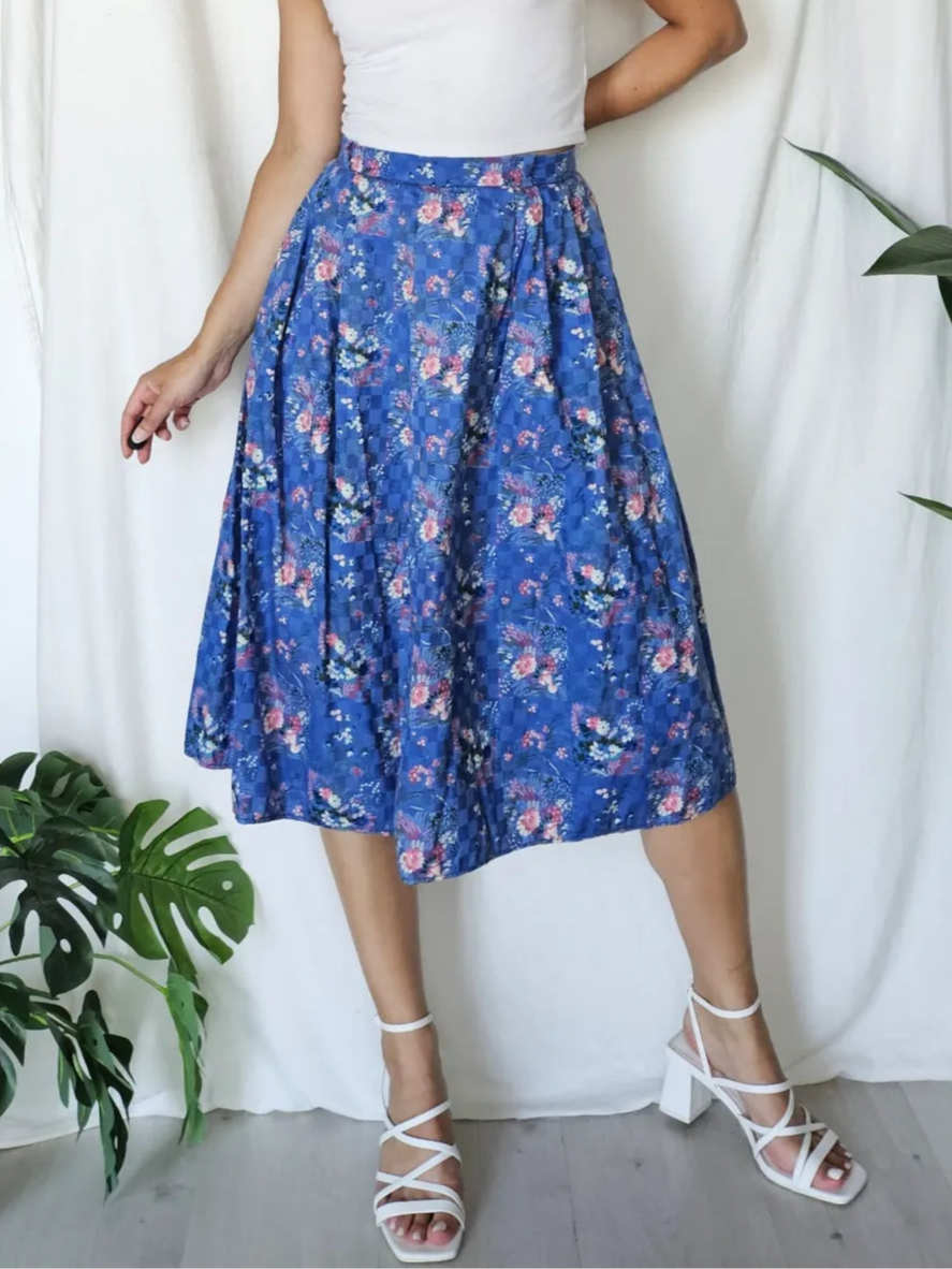 Blauwe vintage rok met roze bloemen | XXL/3XL