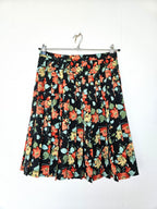 Korte zwarte vintage rok met bloemen | L