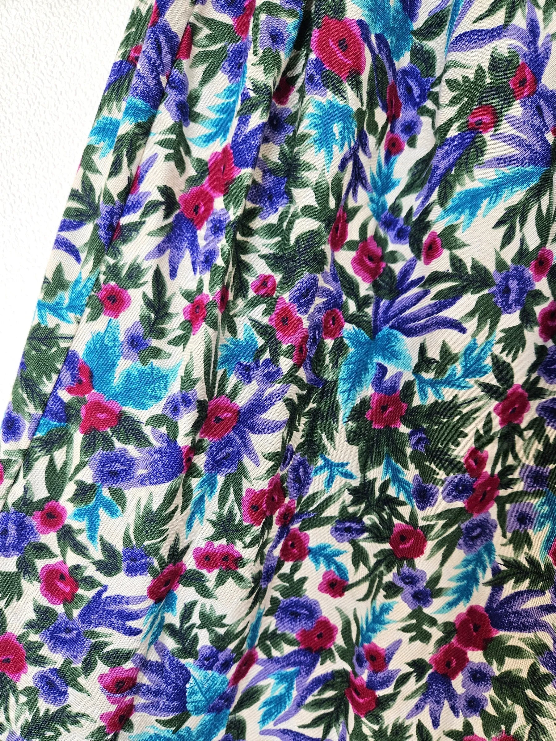 Zachte viscose rok met bloemen bladeren | S/M