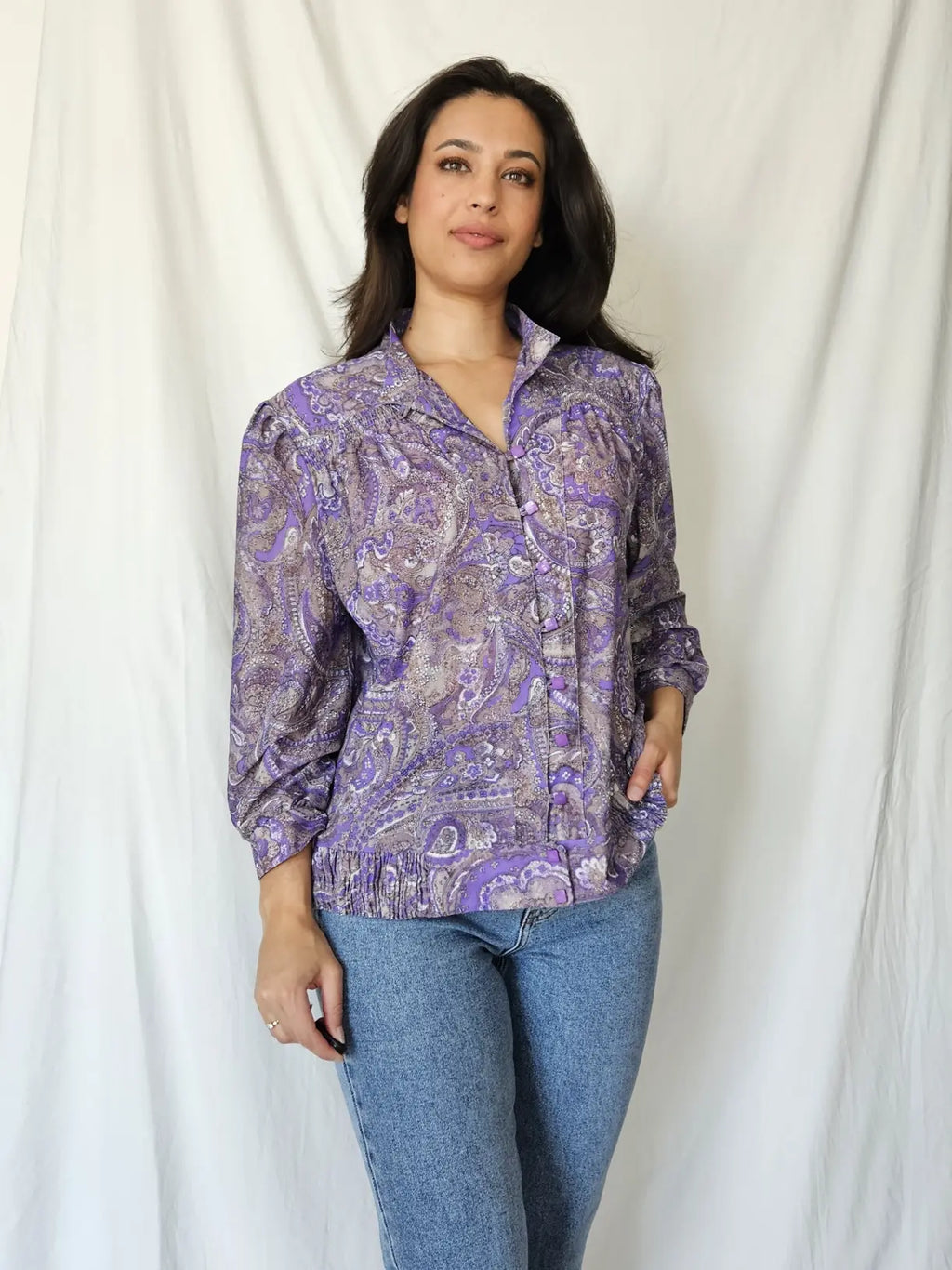 Zachte vintage blouse met paarse print | L