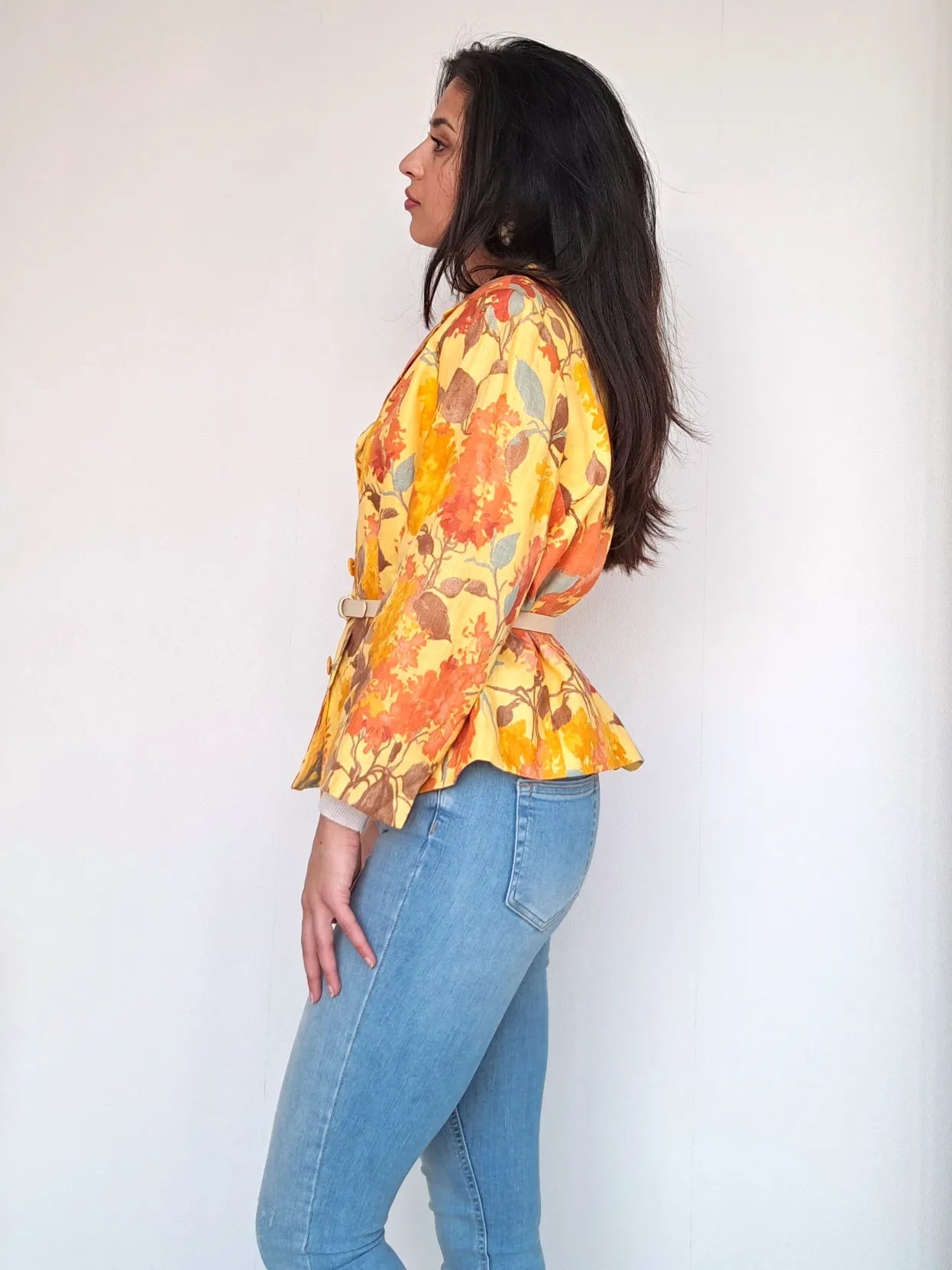 gele vintage blazer met bloemenprint