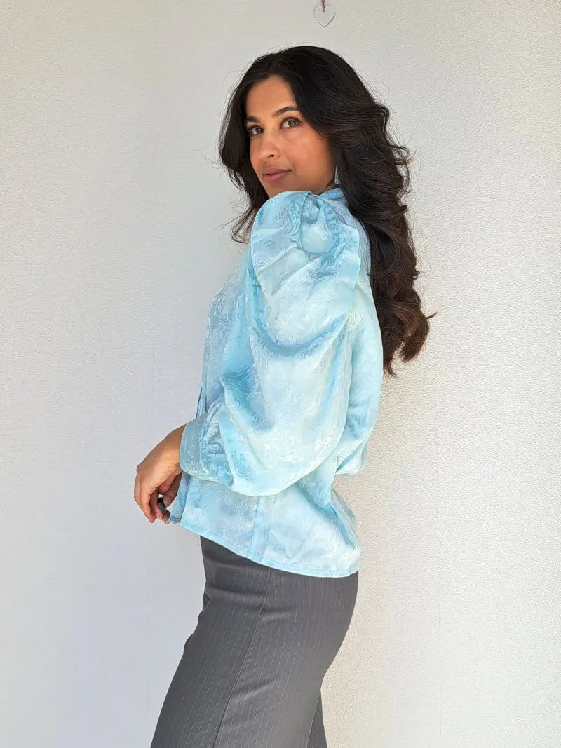 Shiny lichtblauwe vintage blouse | M
