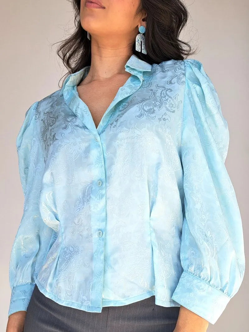 Shiny lichtblauwe vintage blouse | M