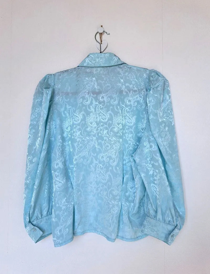 Shiny lichtblauwe vintage blouse | M