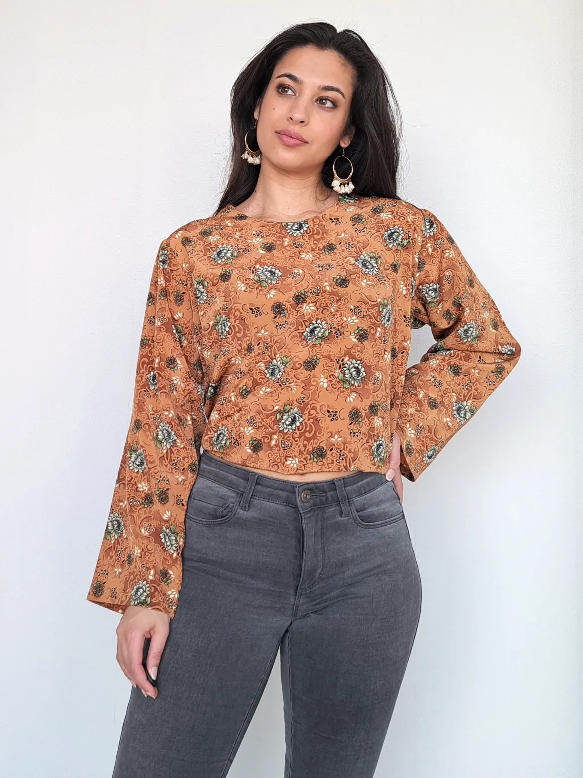bruine vintage blouse met bloemenprint