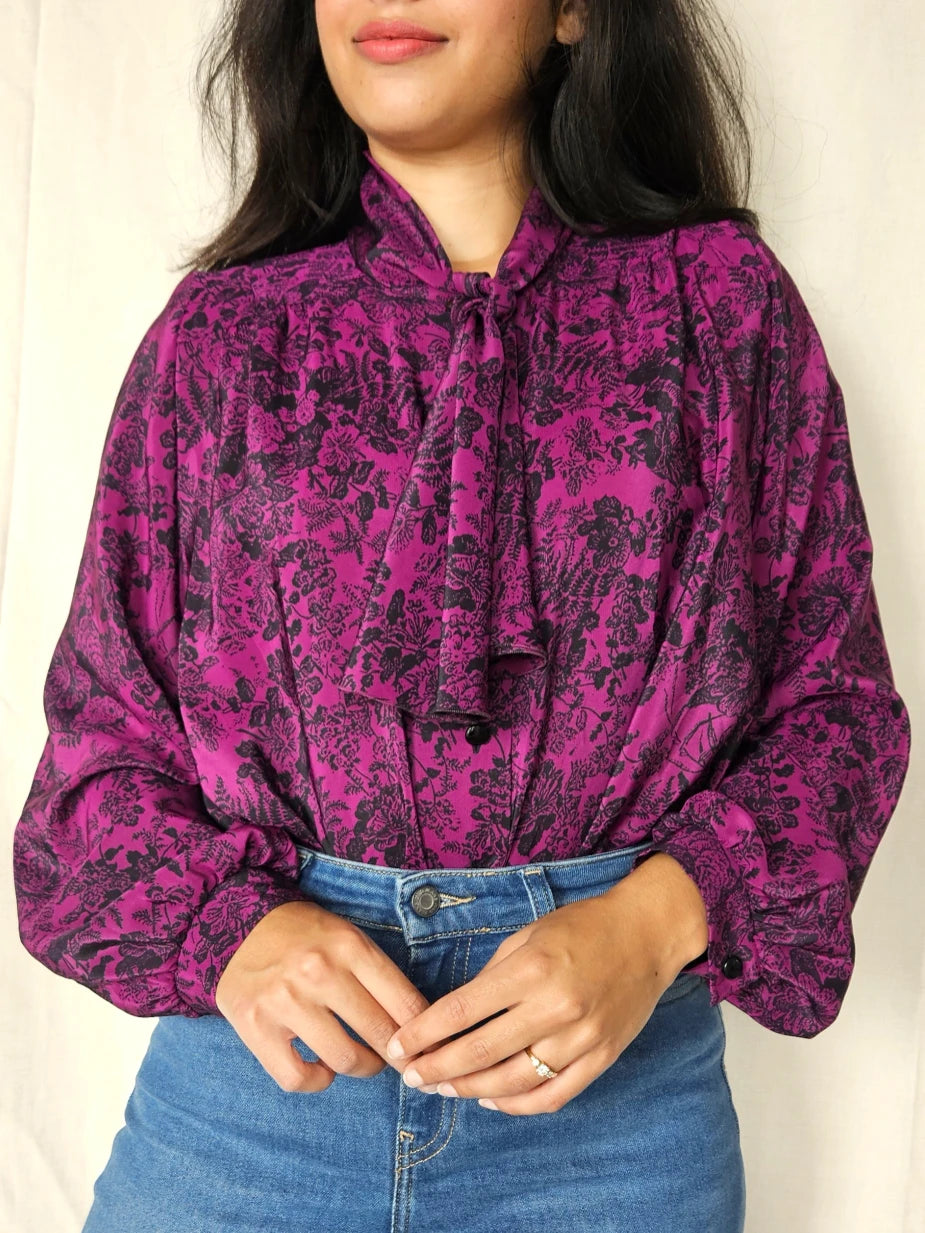 Paarse vintage blouse met pussy bow | M