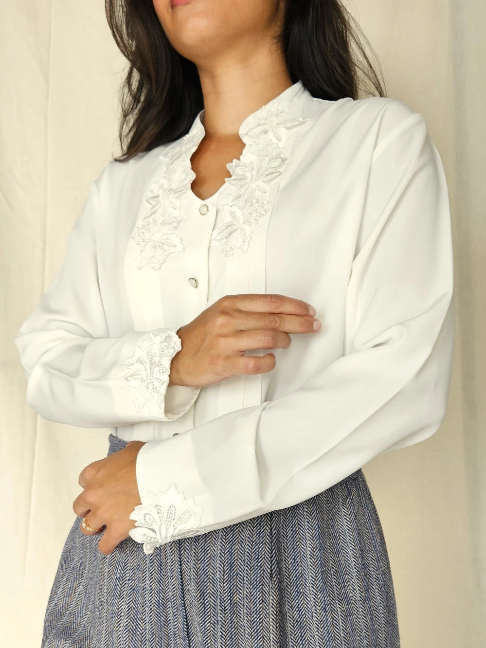 Witte vintage blouse met applicatie bloemen | L