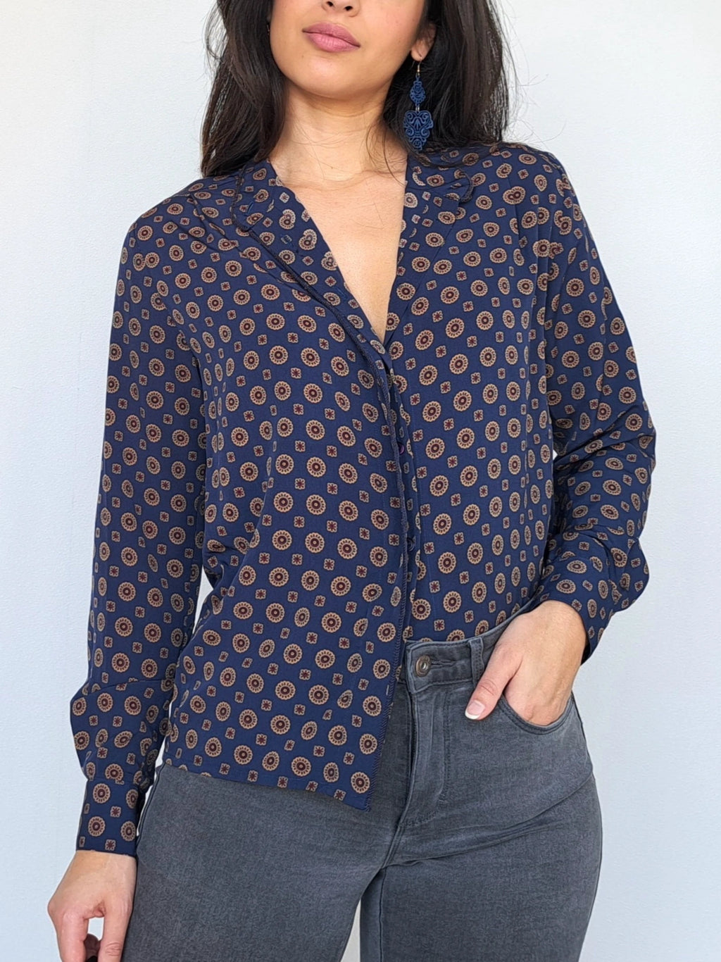 Vintage blouse blue pattern | XS/S