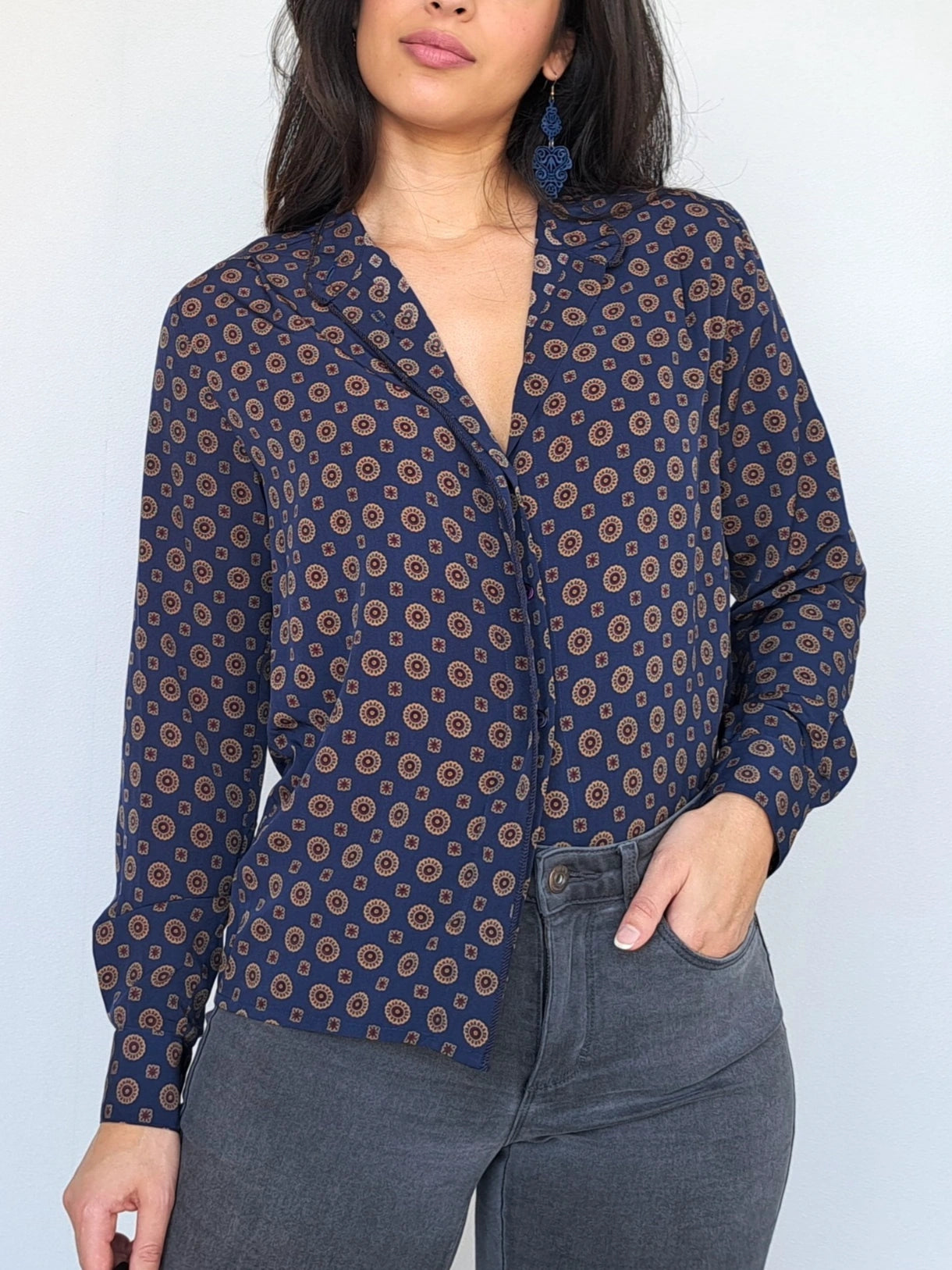 Vintage blouse blue pattern | XS/S