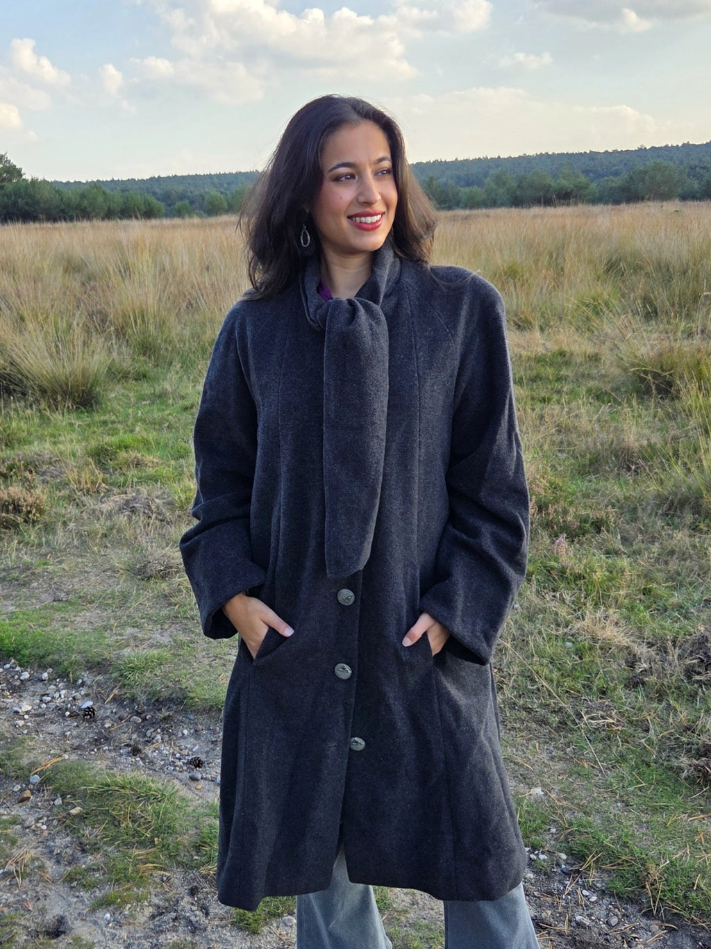 Lange donkergrijze vintage mantel van wol en kasjmier | M/L