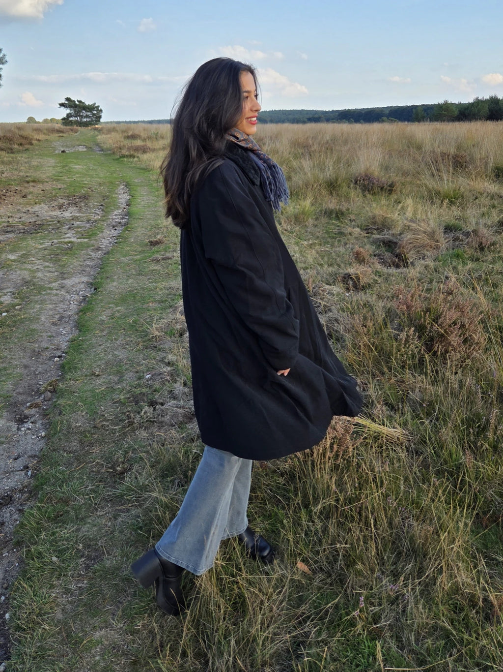 Zwarte vintage winterjas met verborgen rits | L