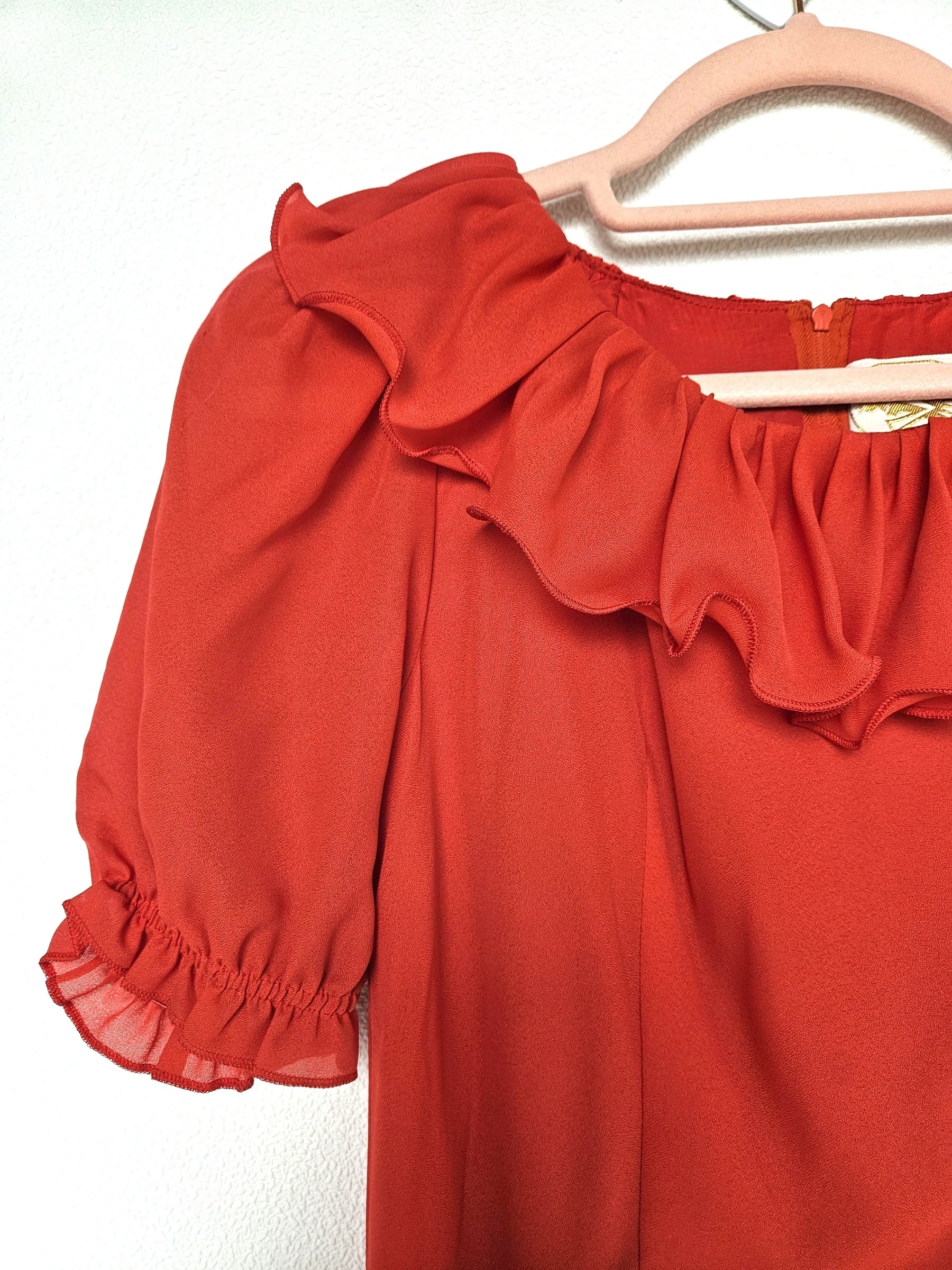 Lange rode vintage jurk met ruffles | XS/S