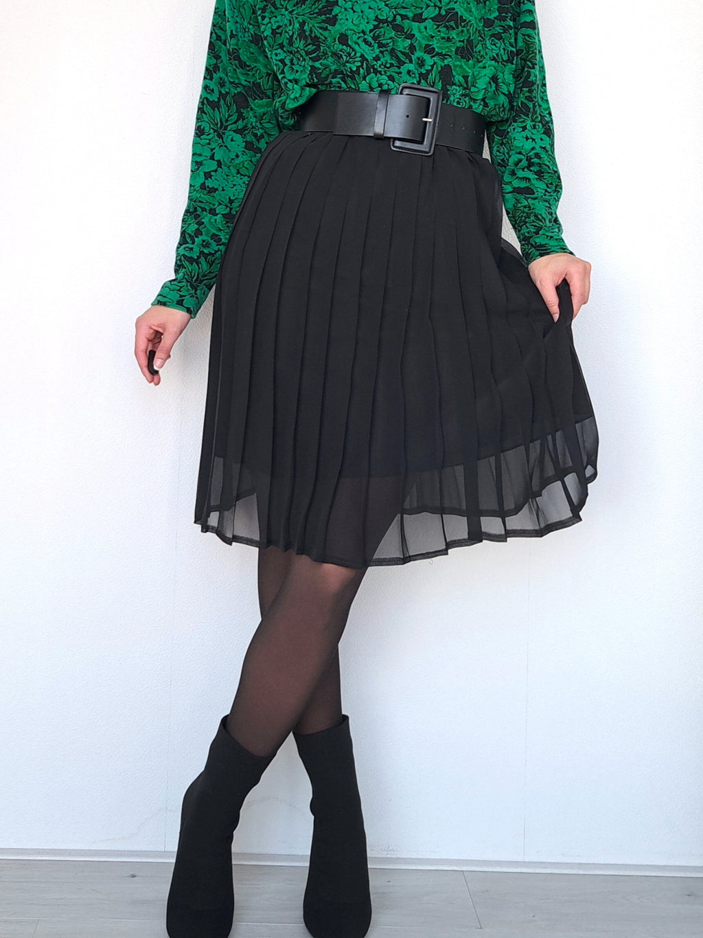 Zwarte vintage plooirok | M