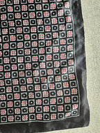 Vintage sjaaltje Satin Flowers