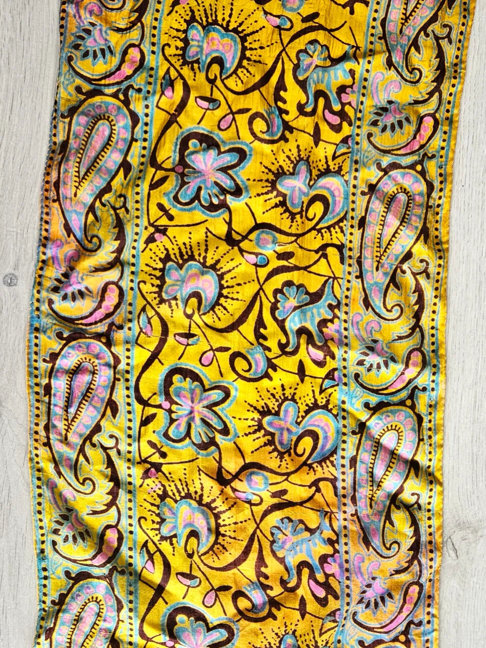 Vintage sjaaltje Indian Flower - zijde