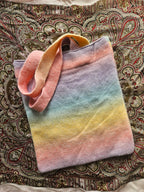 Gebreide vintage tote bag regenboog
