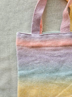 Gebreide vintage tote bag regenboog
