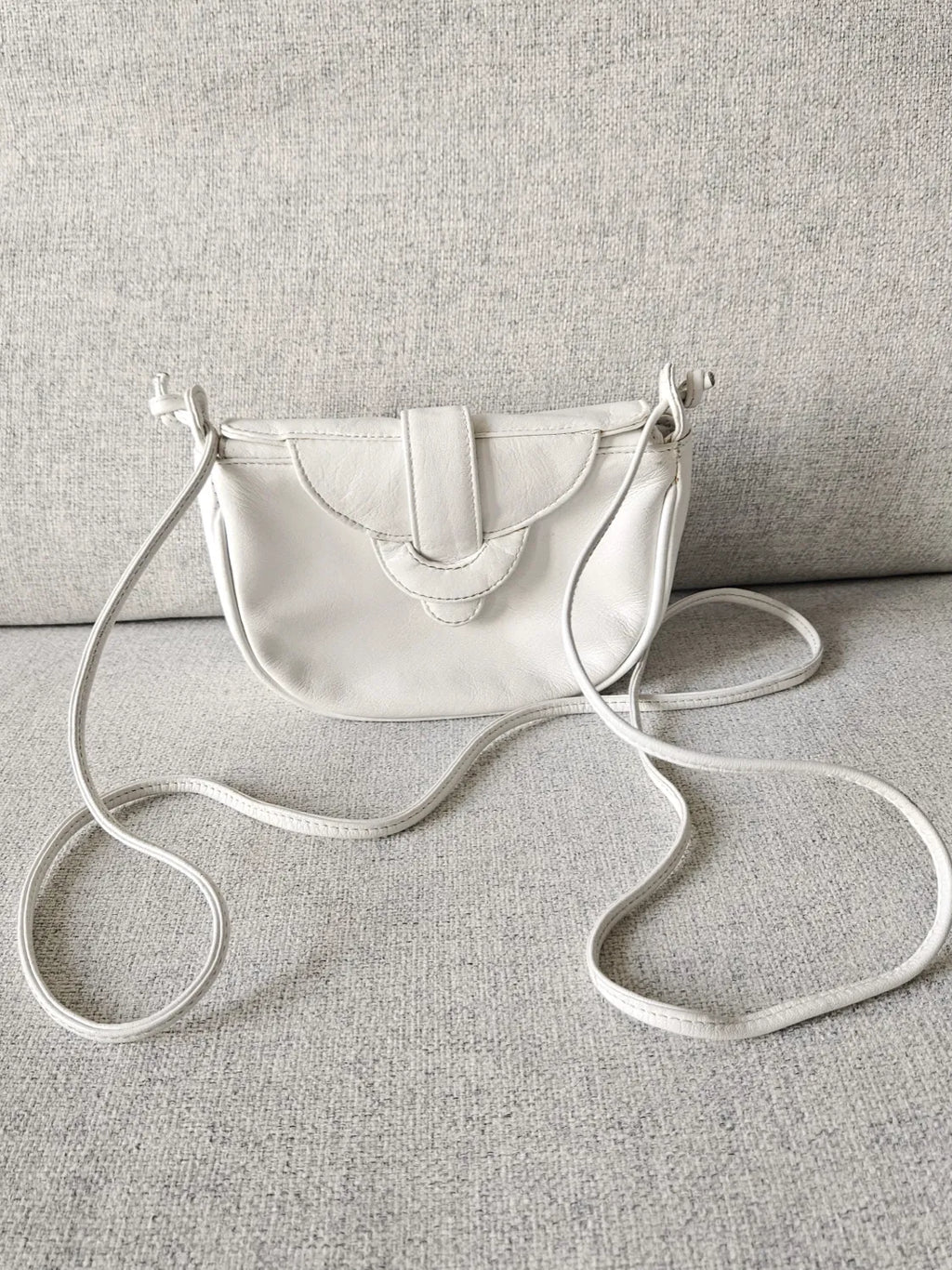 Vintage schoudertasje wit leer