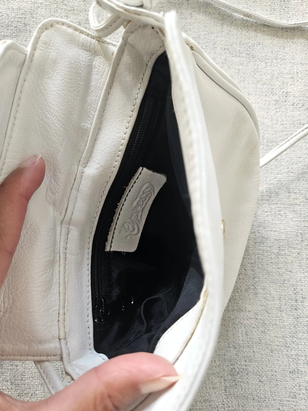 Vintage schoudertasje wit leer