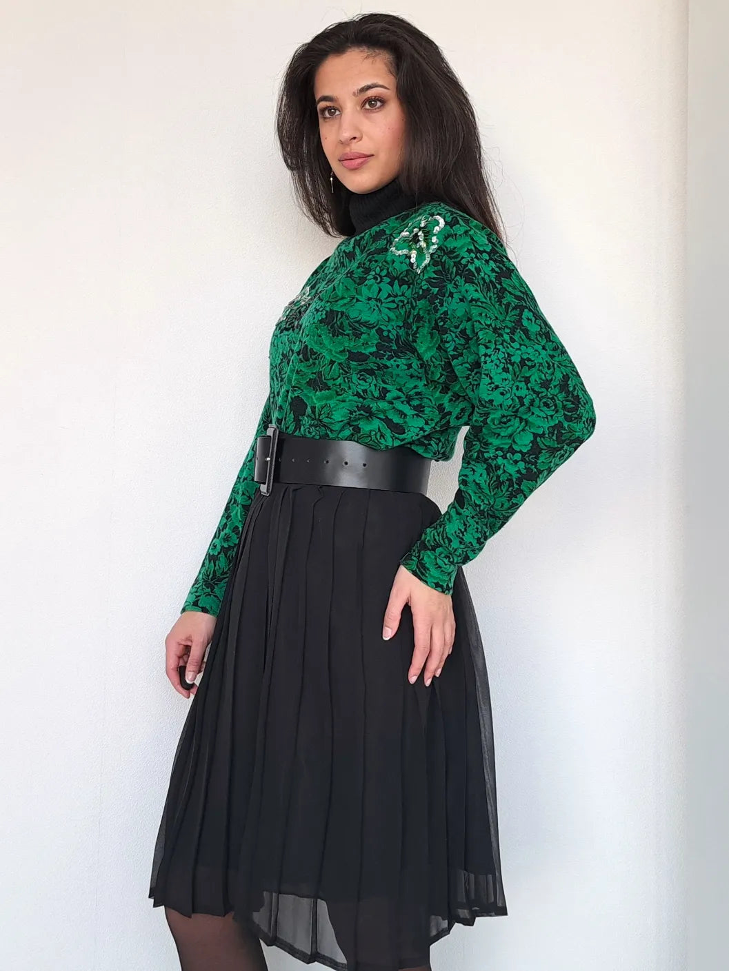 groene vintage trui met bloemen