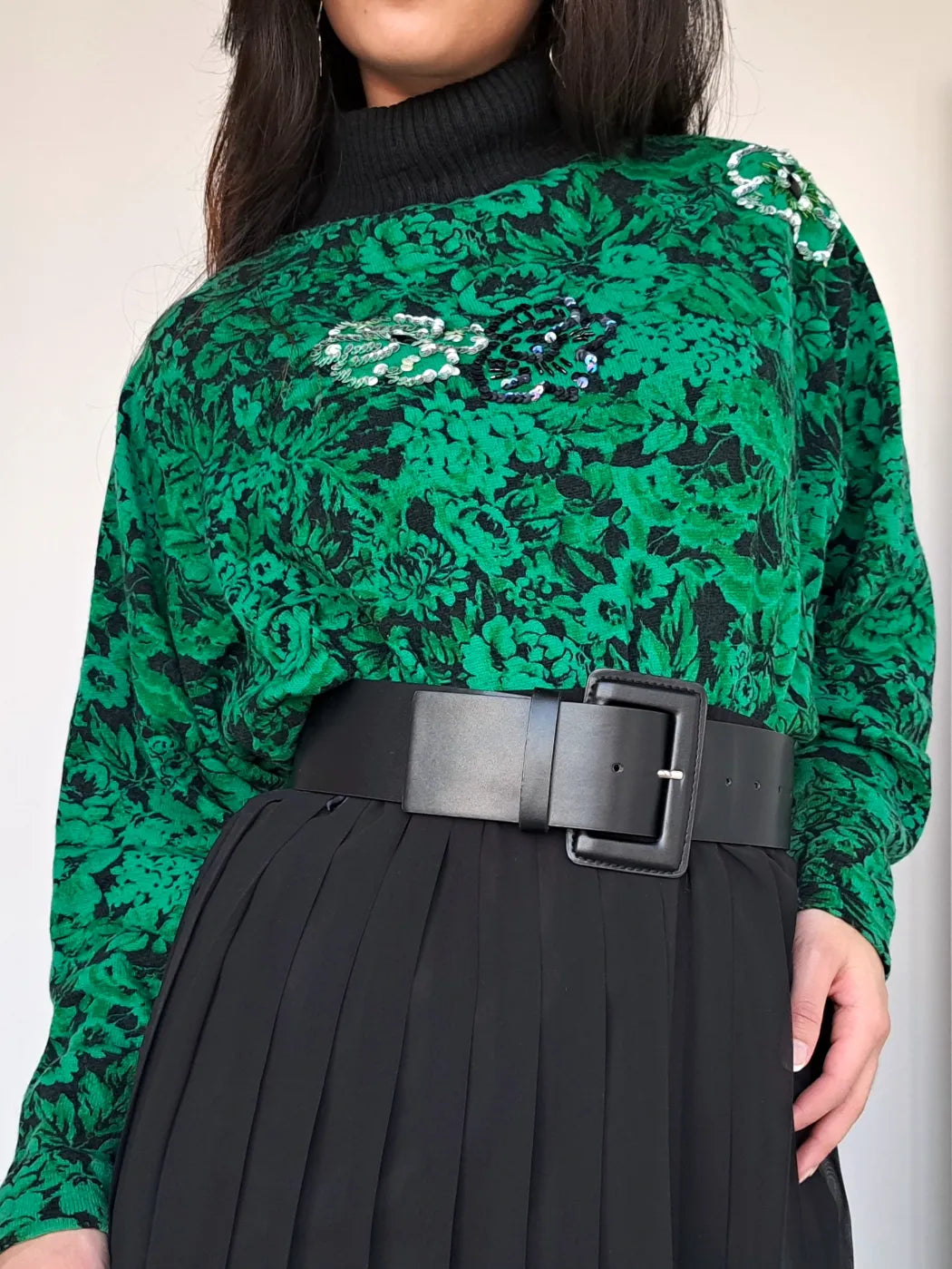 groene vintage trui met bloemen
