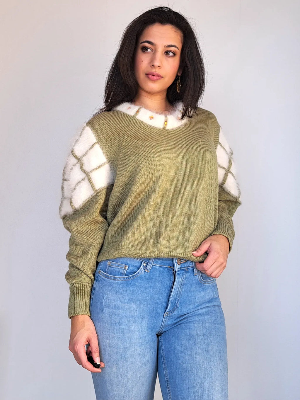 vintage trui met matcha kleur