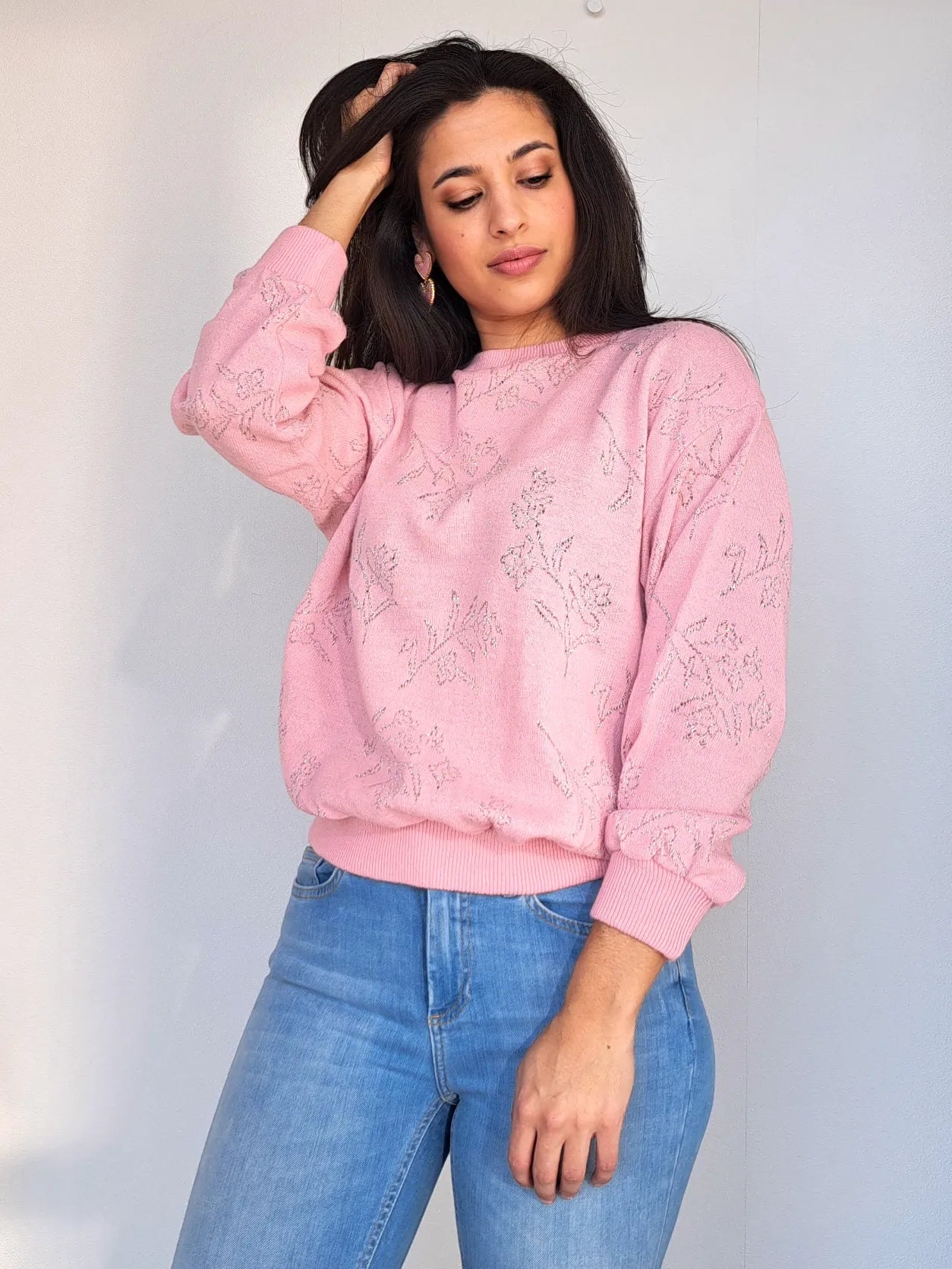 roze vintage trui met bloemen