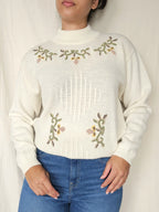Cream white vintage sweater with embroidery | XL