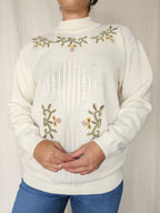 Cream white vintage sweater with embroidery | XL